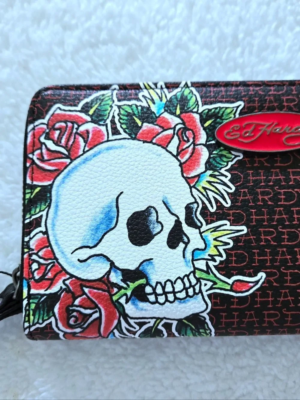 Ed Hardy Skulls💀, Roses🌹 and Hearts❤️ Wallet  - NWT